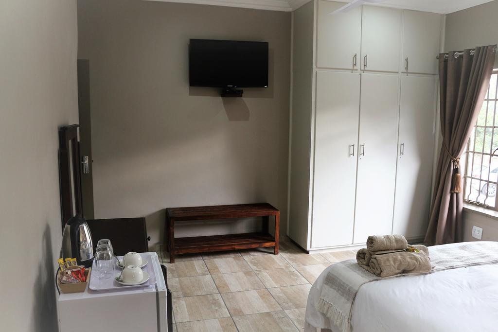 Hotel Hummingbird'S Nest Mbombela Exterior foto